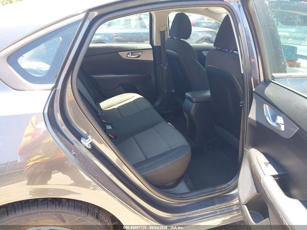 2023 KIA FORTE LXS
