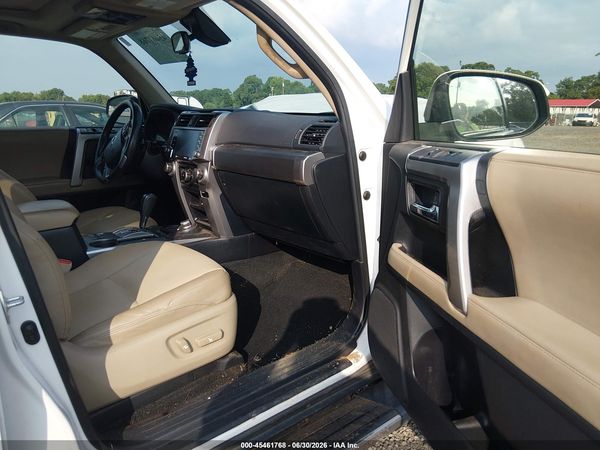 2020 TOYOTA 4RUNNER SR5 PREMIUM