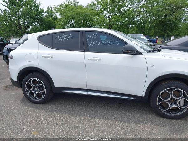 2024 ALFA ROMEO TONALE TI EAWD