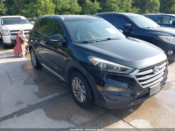 2017 HYUNDAI TUCSON SE PLUS