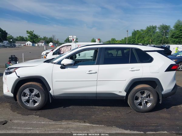 2023 TOYOTA RAV4 HYBRID XLE