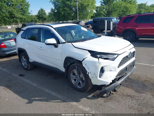 2023 TOYOTA RAV4 HYBRID XLE