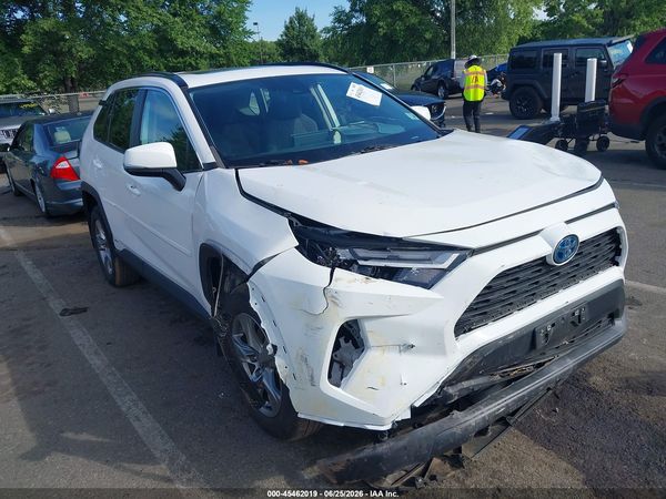 2023 TOYOTA RAV4 HYBRID XLE
