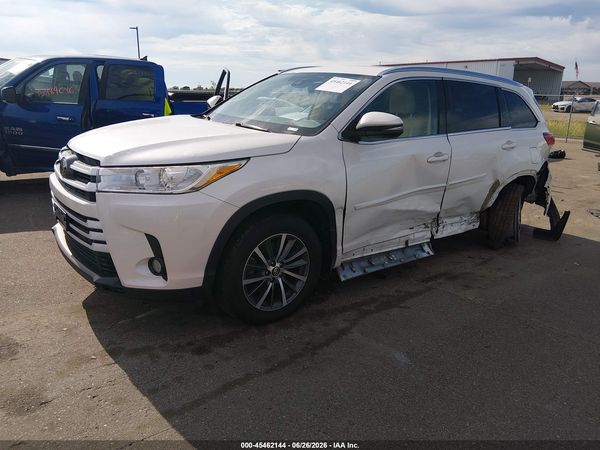 2018 TOYOTA HIGHLANDER XLE