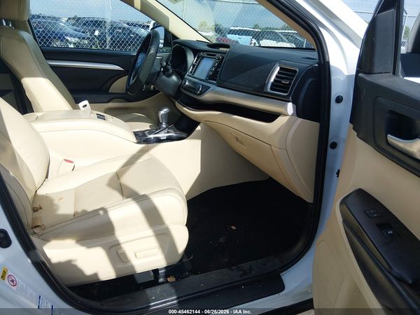 2018 TOYOTA HIGHLANDER XLE
