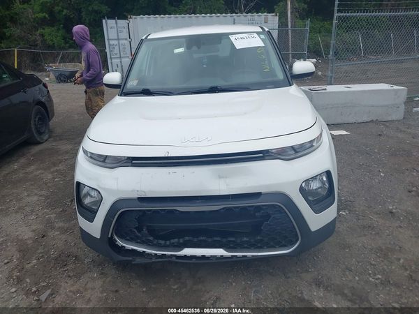 2022 KIA SOUL LX