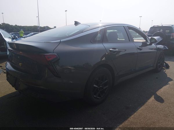 2025 KIA K5 LXS