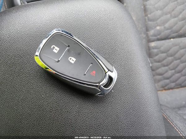 2018 CHEVROLET EQUINOX LT — I11