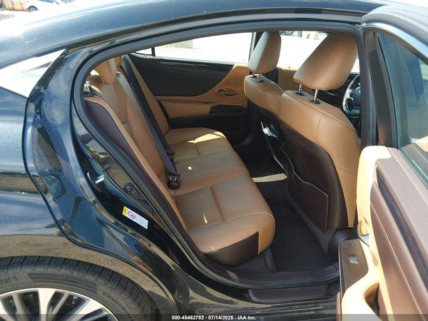 2019 LEXUS ES 350