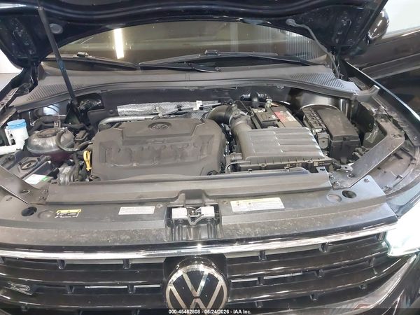 2022 VOLKSWAGEN TIGUAN 2.0T SE R-LINE BLACK — I10