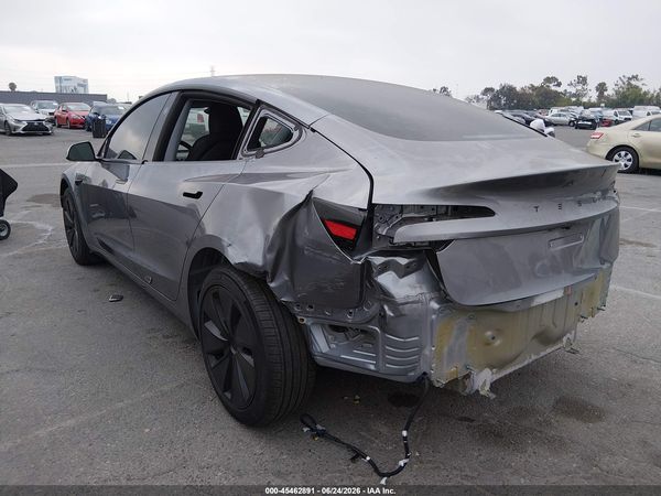 2025 TESLA MODEL 3