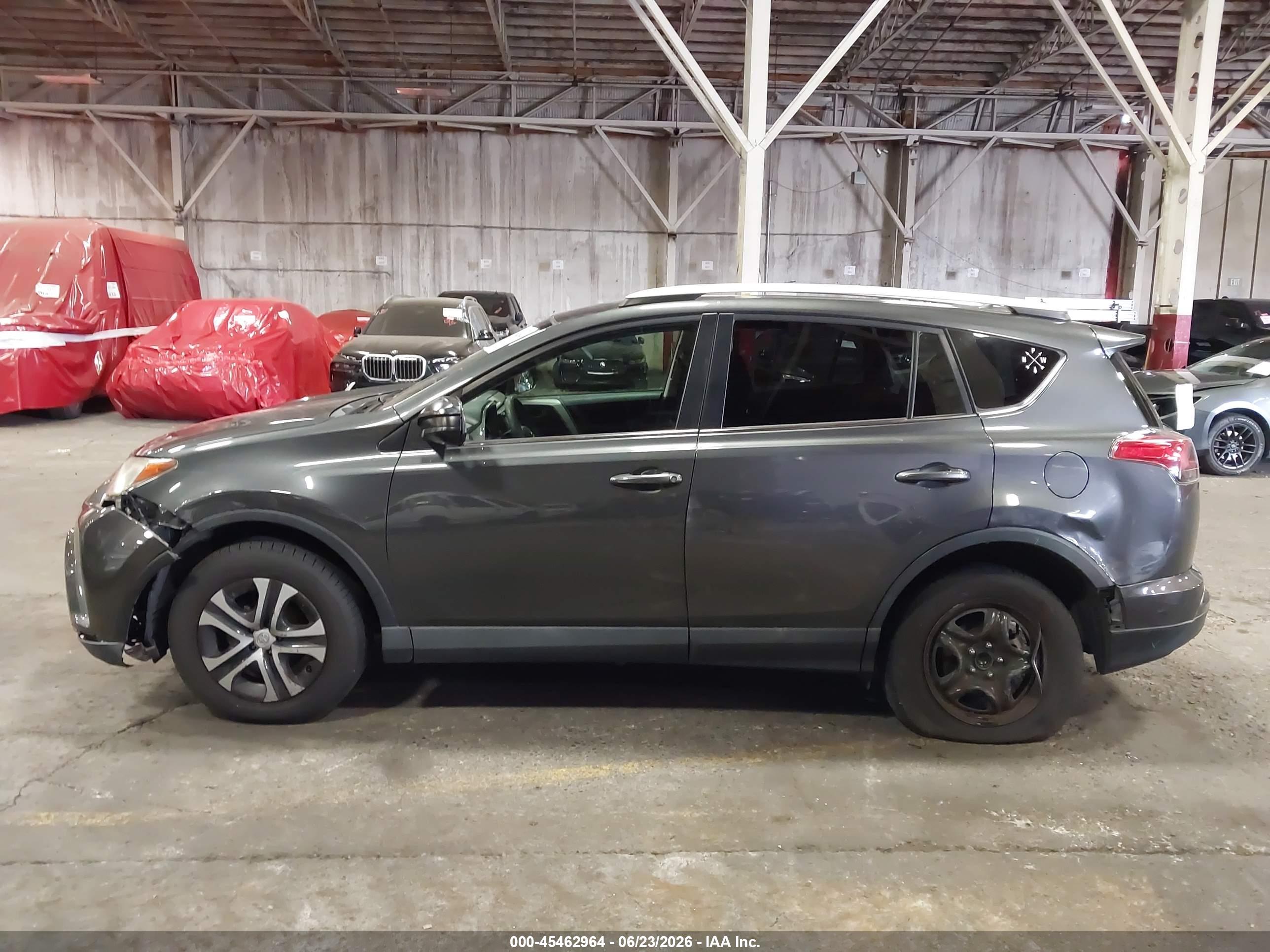 2016 TOYOTA RAV4 LE