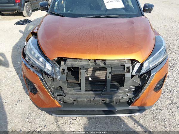 2022 NISSAN KICKS SR XTRONIC CVT — I154