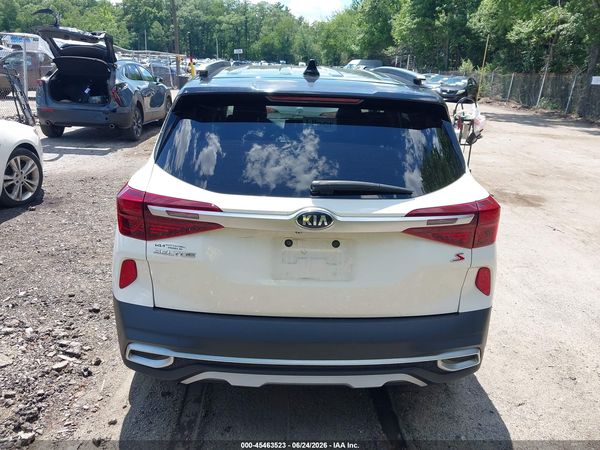 2021 KIA SELTOS S