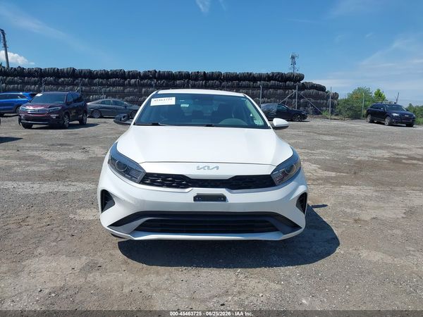 2022 KIA FORTE LXS