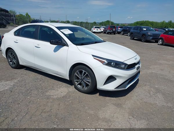2022 KIA FORTE LXS