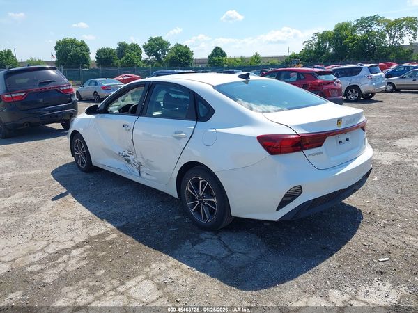 2022 KIA FORTE LXS