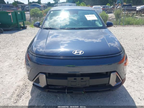 2024 HYUNDAI KONA SE