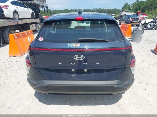 2024 HYUNDAI KONA SE