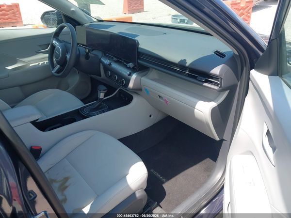 2024 HYUNDAI KONA SE