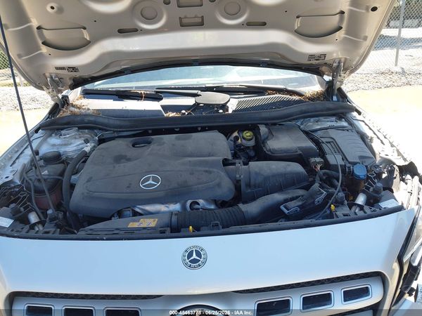 2018 MERCEDES-BENZ GLA 250 4MATIC