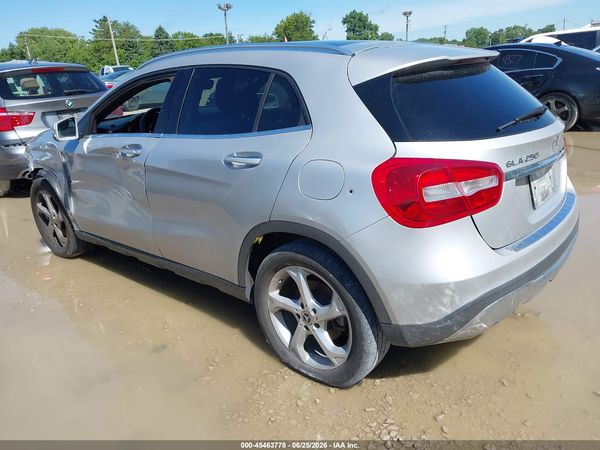 2018 MERCEDES-BENZ GLA 250 4MATIC