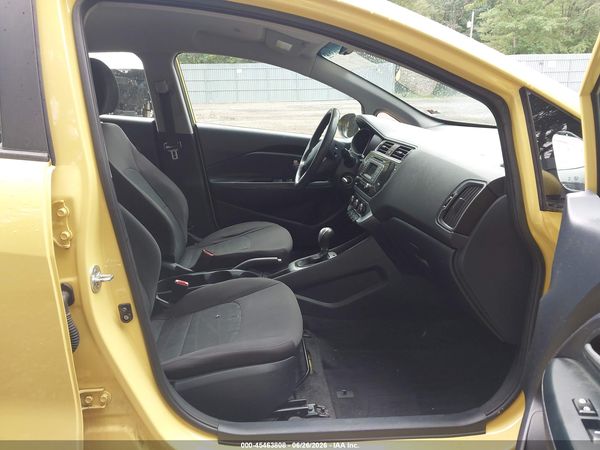 2016 KIA RIO LX