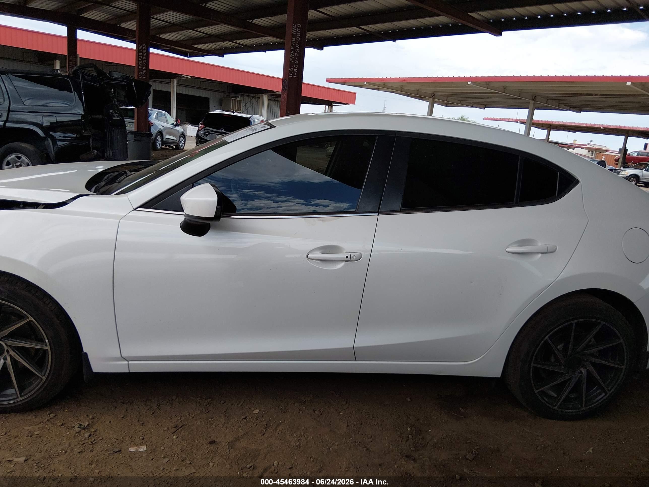 2016 MAZDA MAZDA3 I TOURING