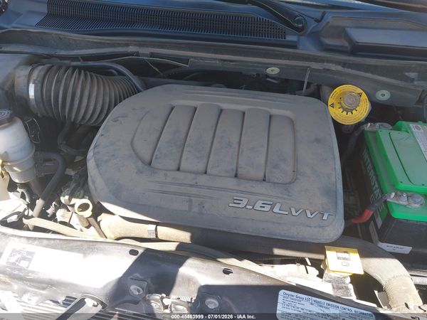 2014 DODGE GRAND CARAVAN SXT — I10