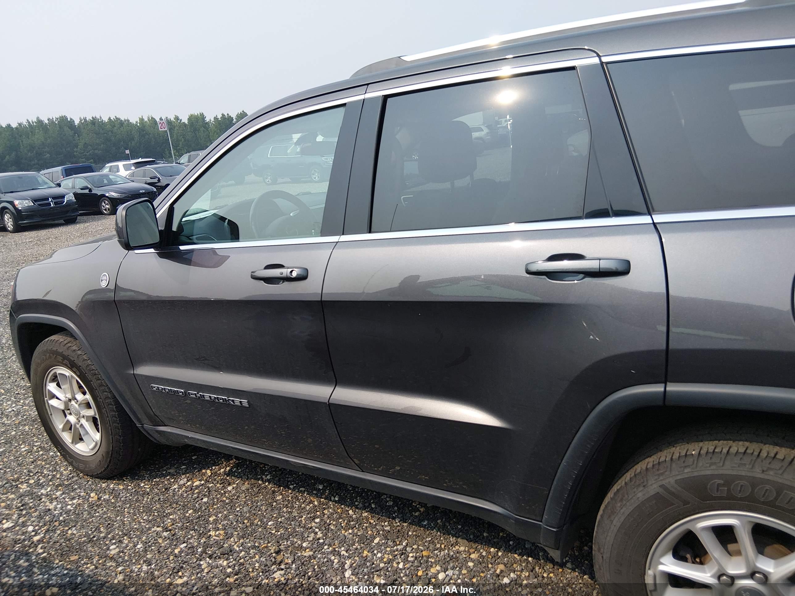 2020 JEEP GRAND CHEROKEE LAREDO E 4X4