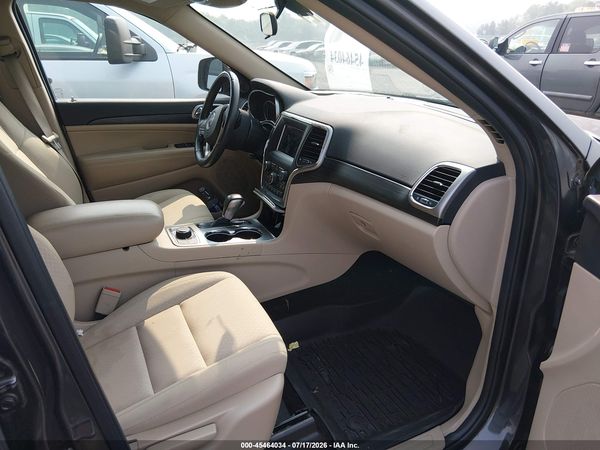 2020 JEEP GRAND CHEROKEE LAREDO E 4X4