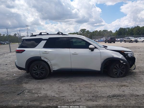 2022 NISSAN PATHFINDER SV 2WD