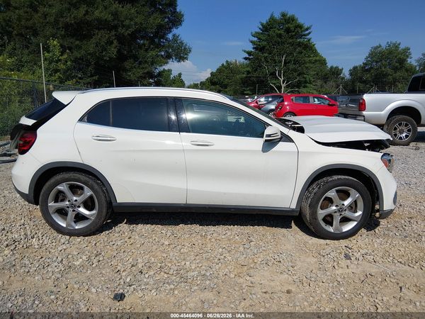 2018 MERCEDES-BENZ GLA 250 GLA250