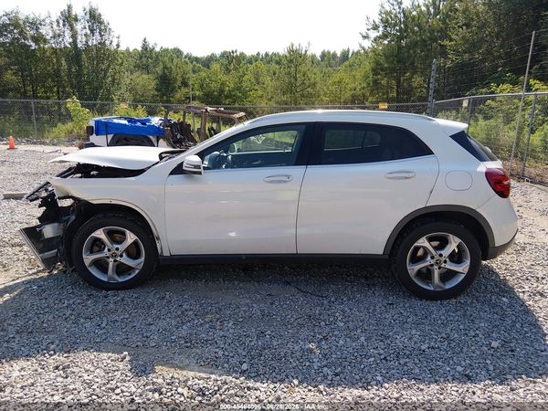 2018 MERCEDES-BENZ GLA 250 GLA250