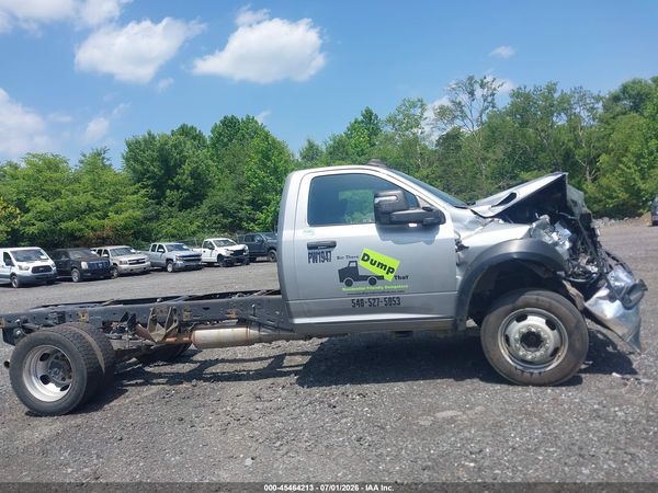 2024 RAM 5500 CHASSIS TRADESMAN/SLT