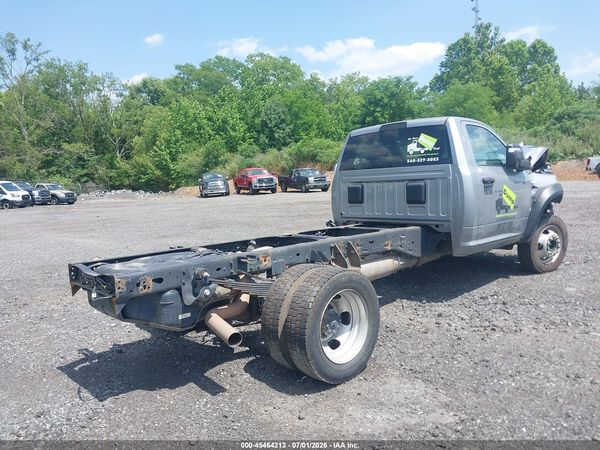 2024 RAM 5500 CHASSIS TRADESMAN/SLT