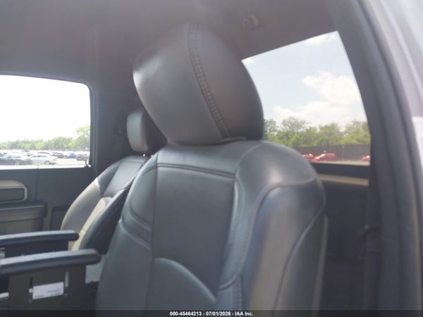 2024 RAM 5500 CHASSIS TRADESMAN/SLT