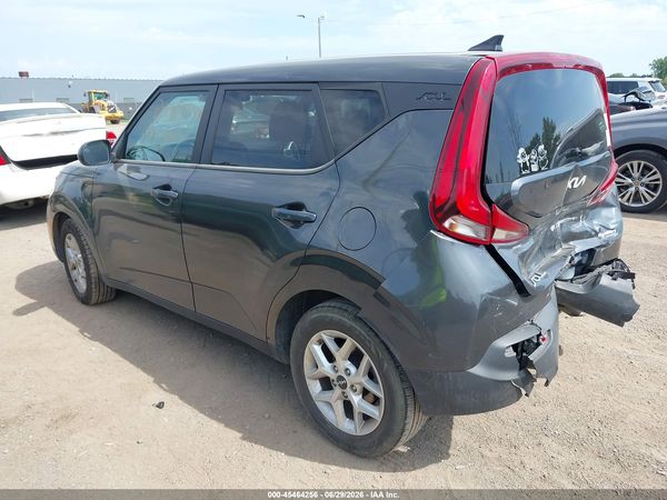 2022 KIA SOUL LX