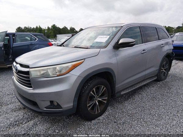 2016 TOYOTA HIGHLANDER XLE V6
