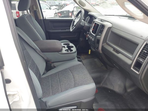 2019 RAM 1500 CLASSIC TRADESMAN  4X4 6'4 BOX