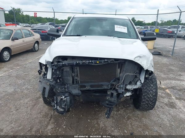 2019 RAM 1500 CLASSIC TRADESMAN  4X4 6'4 BOX