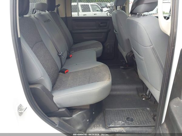 2019 RAM 1500 CLASSIC TRADESMAN  4X4 6'4 BOX