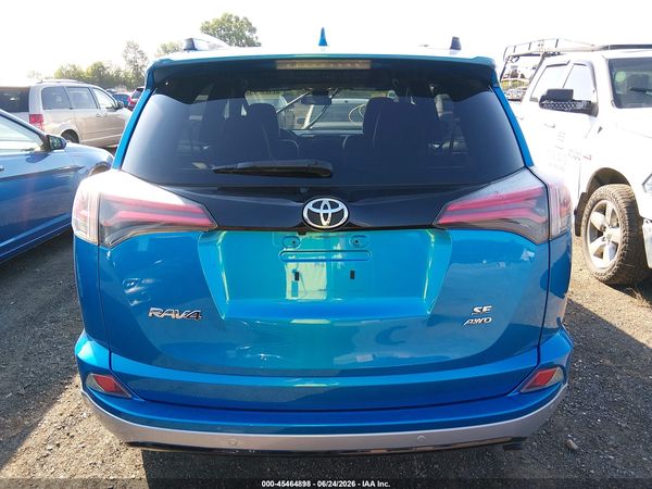 2017 TOYOTA RAV4 SE