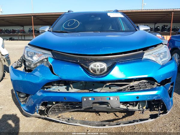 2017 TOYOTA RAV4 SE