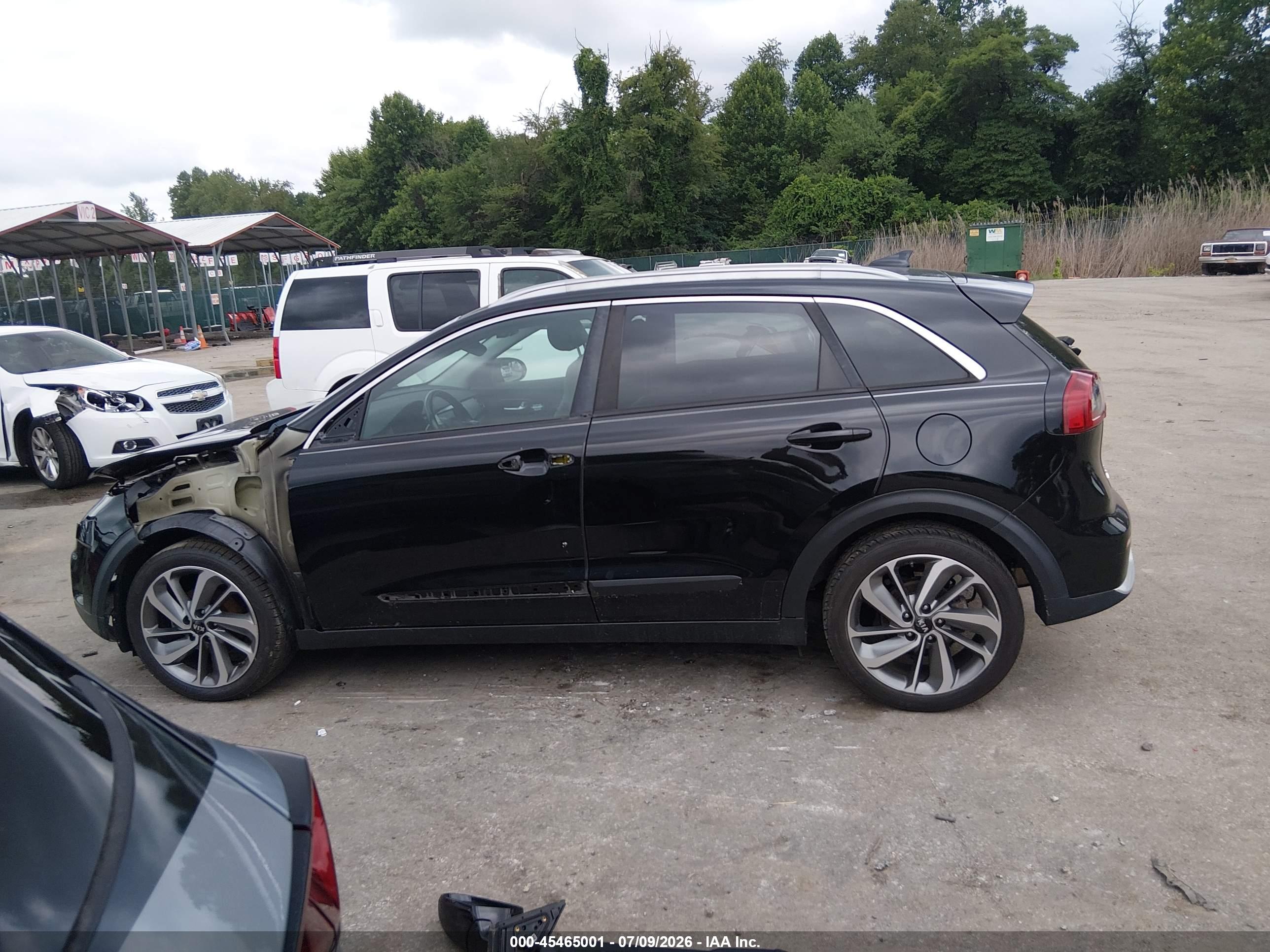 2017 KIA NIRO TOURING