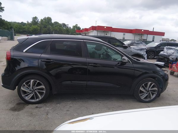 2017 KIA NIRO TOURING