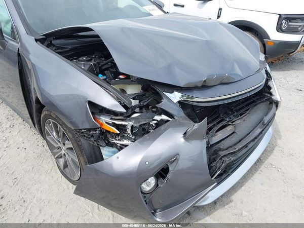 2016 LEXUS ES 300H