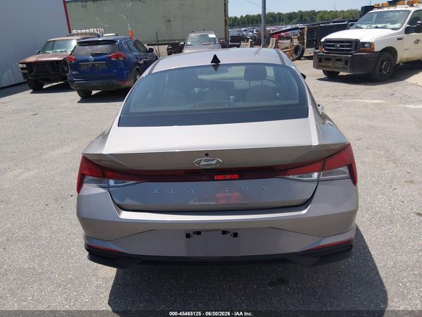 2023 HYUNDAI ELANTRA SE