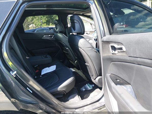 2024 KIA SPORTAGE X-LINE