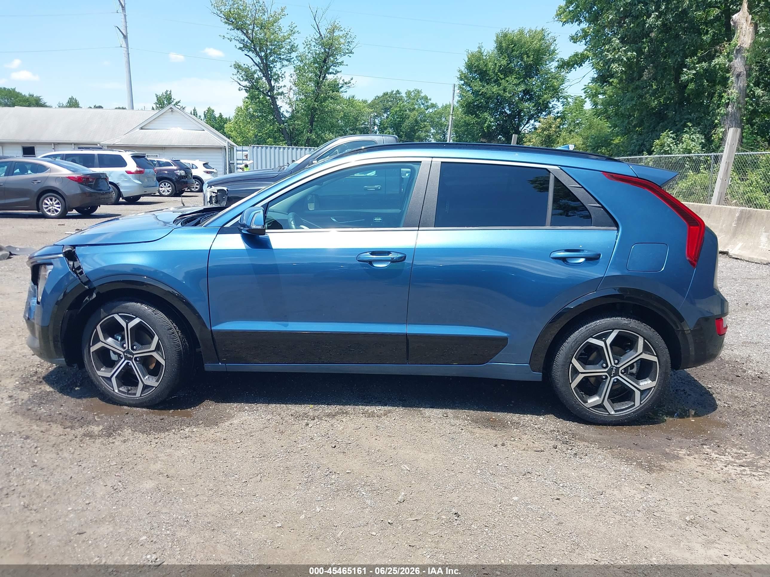 2024 KIA NIRO EX TOURING